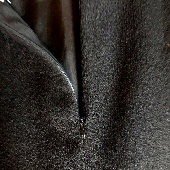 Vintage Saks Fifth Avenue Folio Black Wool Skirt, Size 12 - Picture 5 of 9